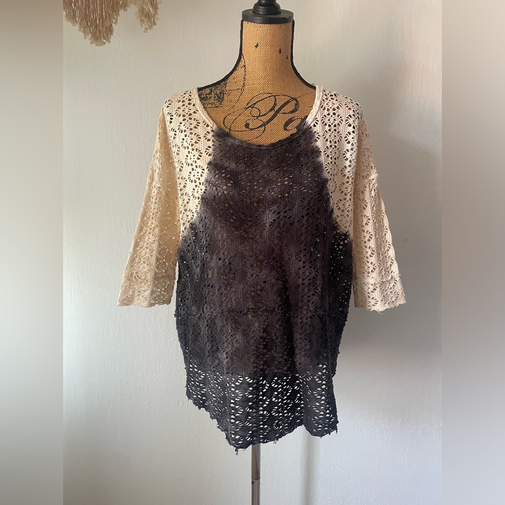 FREE PEOPLE WE THE FREE ombré black and cream lace eyelet crochet style …